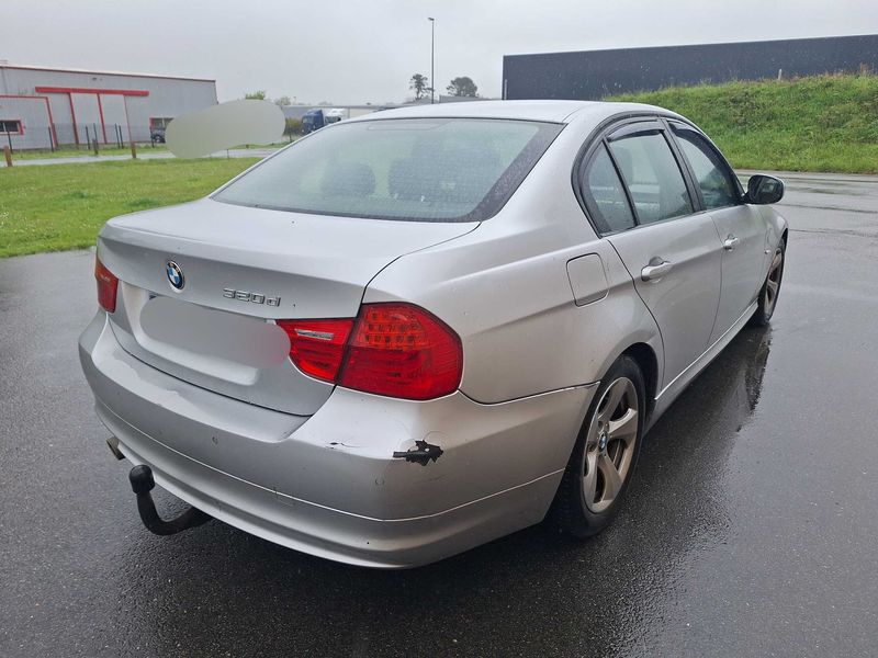 BMW 3er 320d EfficientDynamics Premiere 2011 – снимка 5