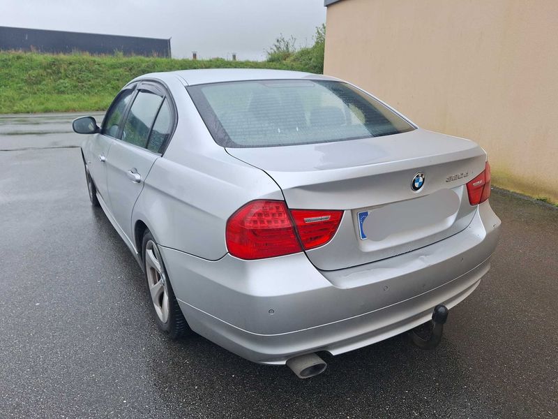 BMW 3er 320d EfficientDynamics Premiere 2011 – снимка 3