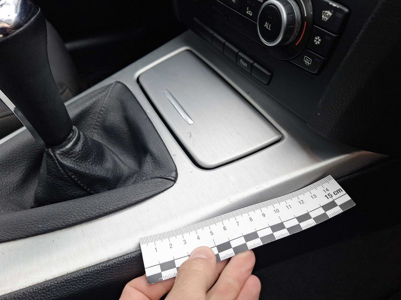 BMW 3er 320d EfficientDynamics Premiere 2011 – снимка 35