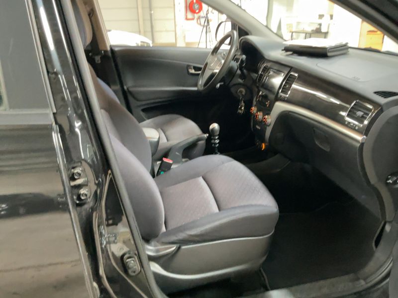 Ssangyong Korando 2.0 Crystal 4x2 2013 – снимка 16