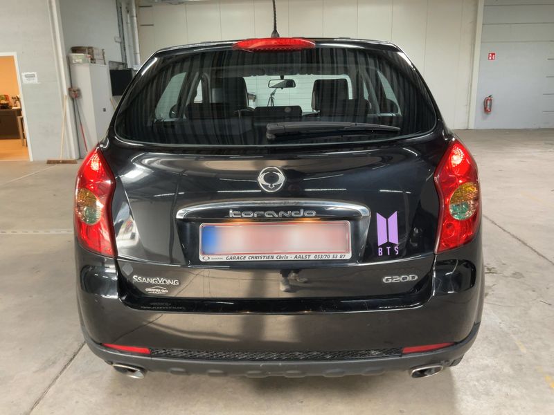 Ssangyong Korando 2.0 Crystal 4x2 2013 – снимка 7