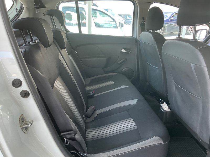 Dacia Sandero 1.5 dCi SL Nomada 2018 2018 – снимка 19