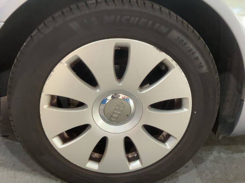 Audi A4 2.0 2005 – снимка 9