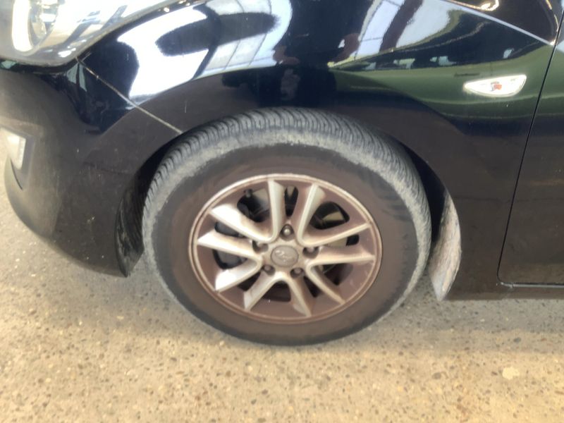 Hyundai i30 1.6 CRDi Style 2014 – снимка 3