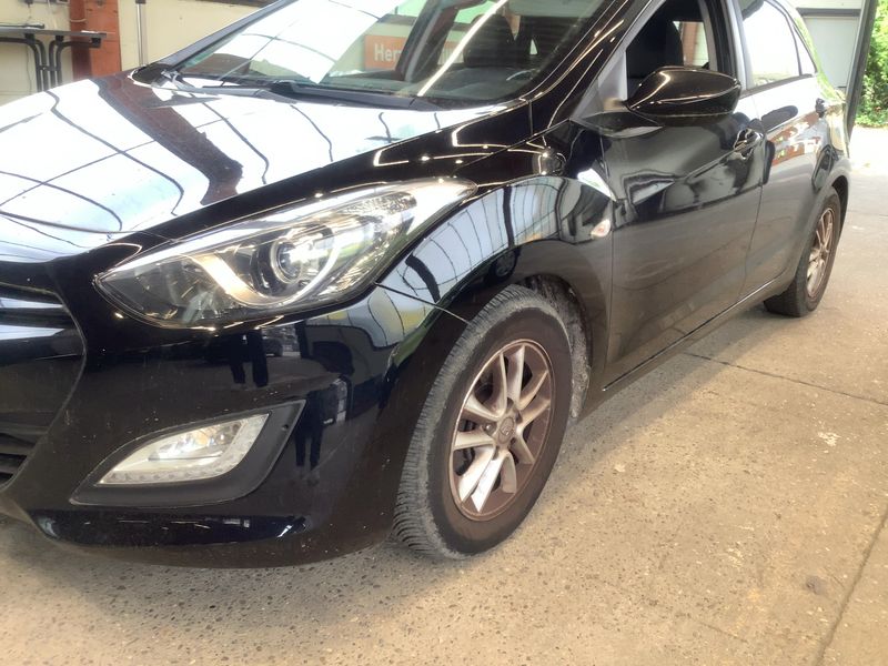 Hyundai i30 1.6 CRDi Style 2014 – снимка 2