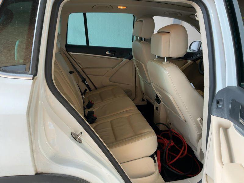 Volkswagen Tiguan 2.0 TSI Sport & Style 4Motion 2014 – снимка 19