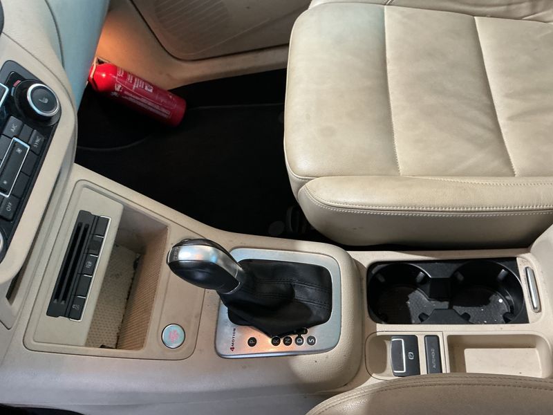 Volkswagen Tiguan 2.0 TSI Sport & Style 4Motion 2014 – снимка 35