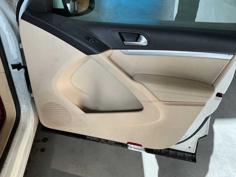 Volkswagen Tiguan 2.0 TSI Sport & Style 4Motion 2014 – снимка 27