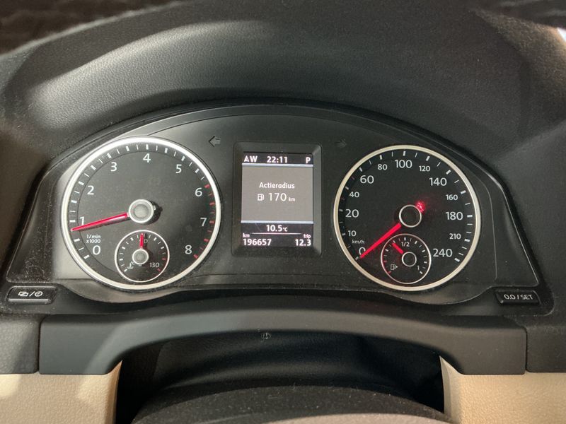 Volkswagen Tiguan 2.0 TSI Sport & Style 4Motion 2014 – снимка 18