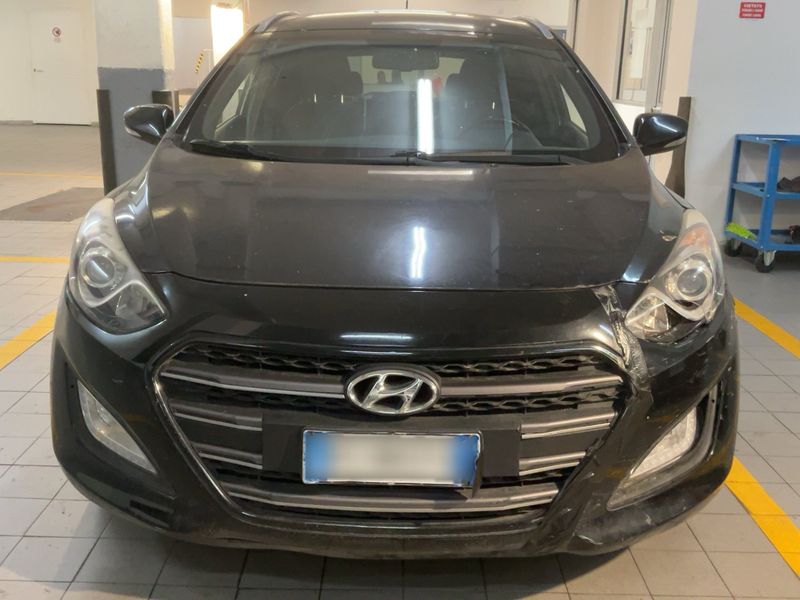 Hyundai i30 1.6 CRDi Go! 2016 – снимка 14