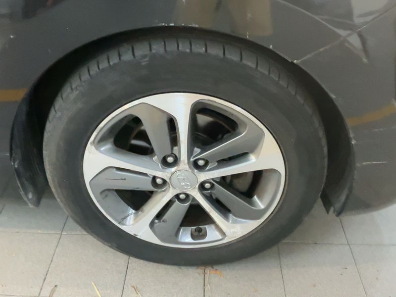 Hyundai i30 1.6 CRDi Go! 2016 – снимка 11