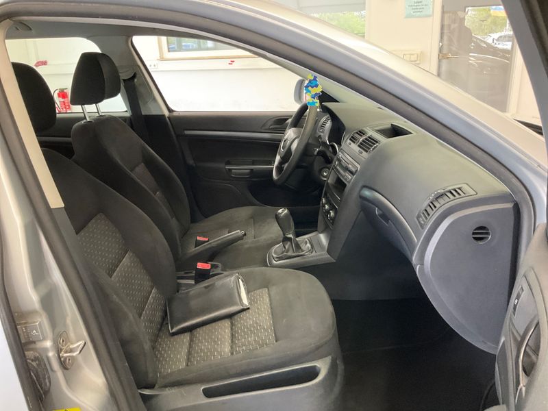 Skoda Octavia 1.4 TSI Classic 2009 – снимка 3