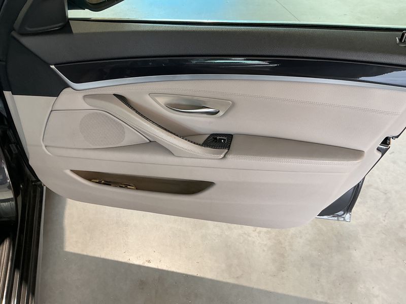 BMW 5er 530i 2013 – снимка 26