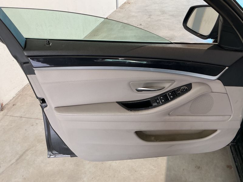 BMW 5er 530i 2013 – снимка 29