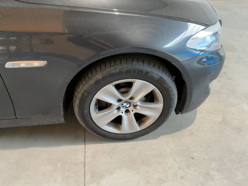 BMW 5er 530i 2013 – снимка 11