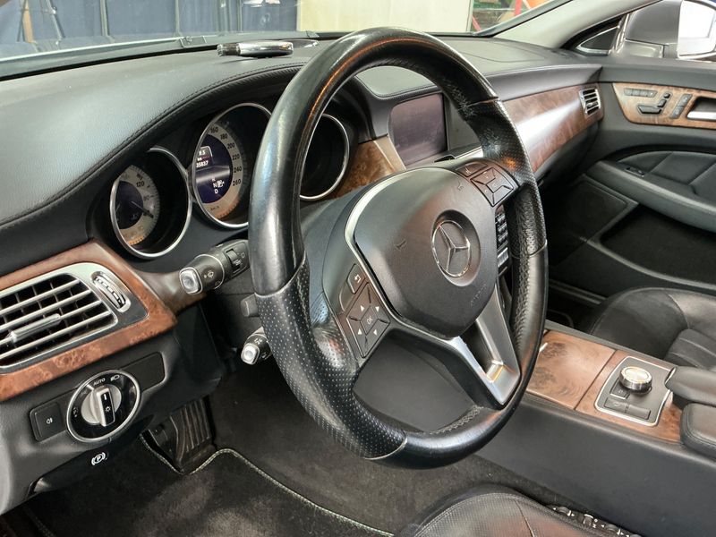 Mercedes-Benz CLS-Klasse CLS 350 d Shooting Brake 4Matic BlueEfficiency 2013 – снимка 26