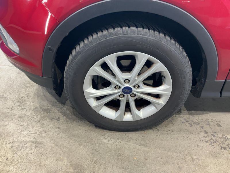 Ford Kuga 1.5 EcoBoost Titanium 2018 – снимка 3