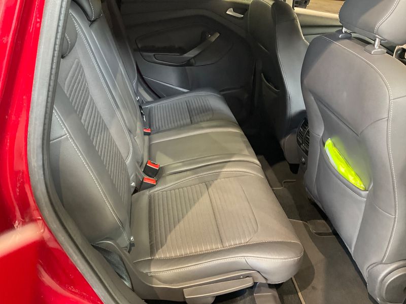 Ford Kuga 1.5 EcoBoost Titanium 2018 – снимка 29
