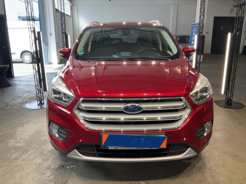 Ford Kuga 1.5 EcoBoost Titanium 2018 – снимка 14