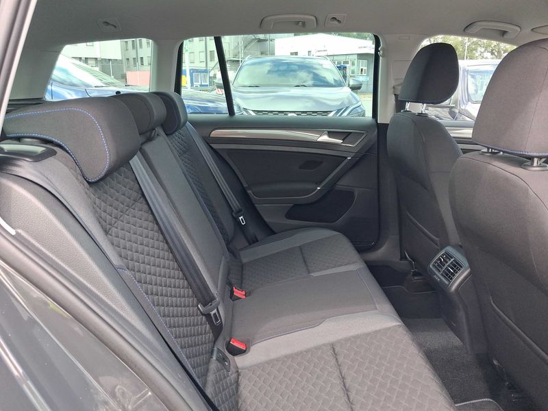 Volkswagen Golf VII 1.6 TDI Join 2018 – снимка 14