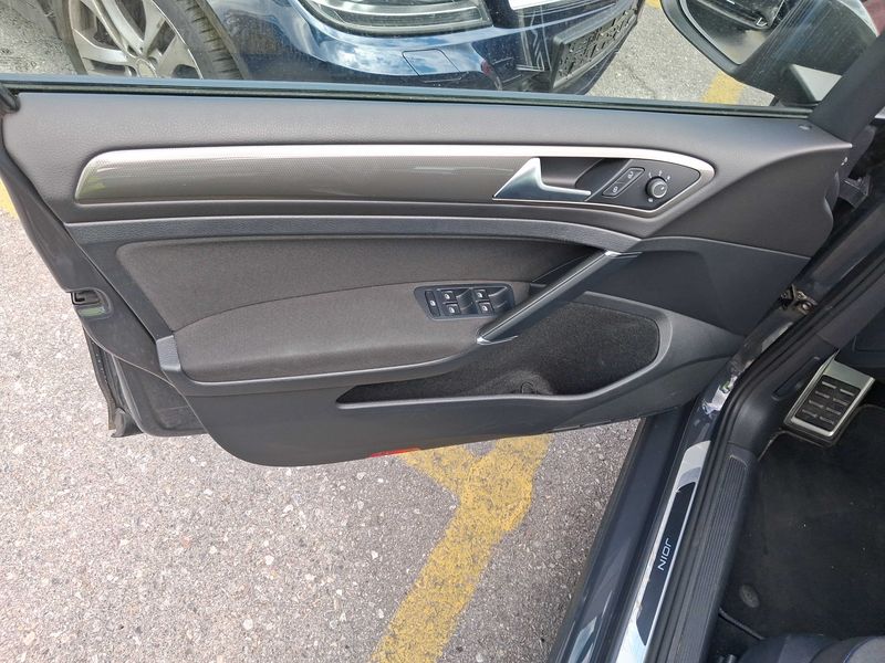 Volkswagen Golf VII 1.6 TDI Join 2018 – снимка 30