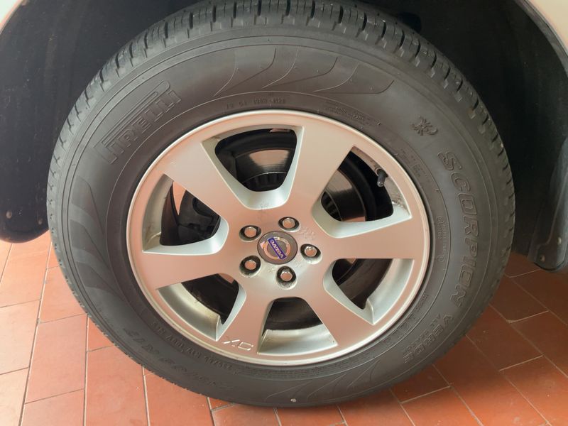 Volvo XC60 2.4 D5 Momentum AWD 2009 – снимка 9