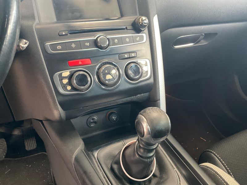 Citroen DS4 1.6 Blue-HDi SoChic 2015 – снимка 26