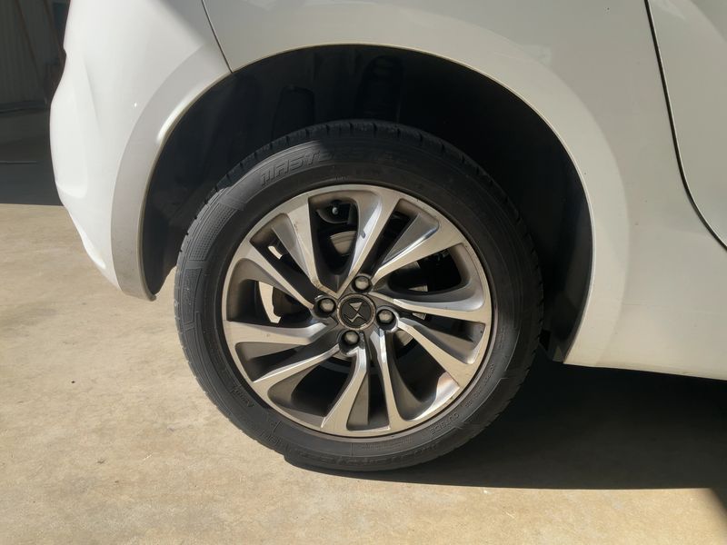 Citroen DS4 1.6 Blue-HDi SoChic 2015 – снимка 9