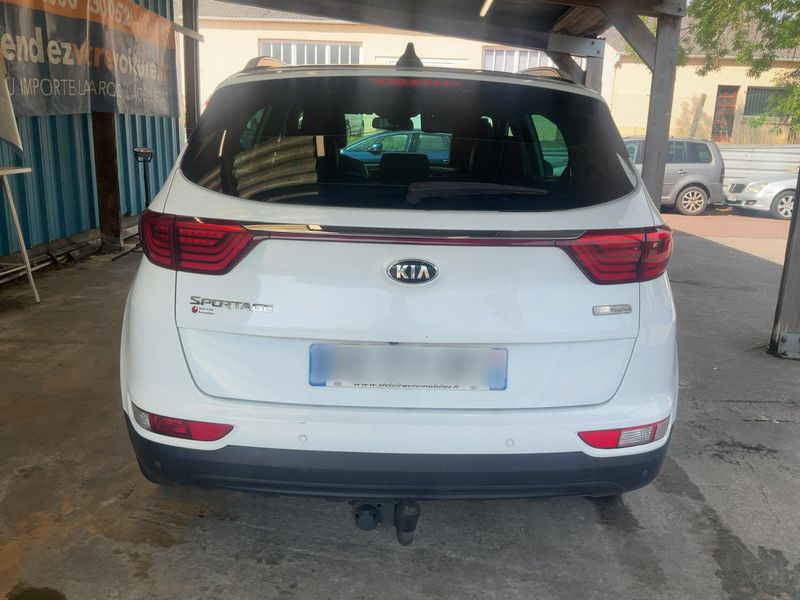 Kia Sportage 1.7 CRDi Premium 2WD 2016 – снимка 7