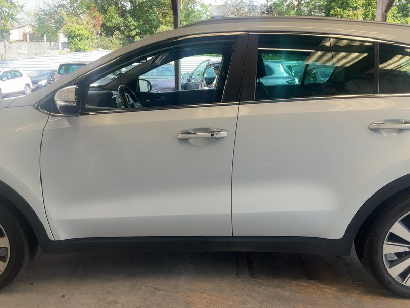 Kia Sportage 1.7 CRDi Premium 2WD 2016 – снимка 4