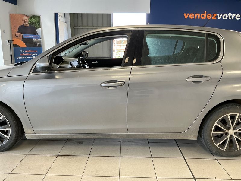 Peugeot 308 1.2 e-THP Allure 2015 – снимка 4