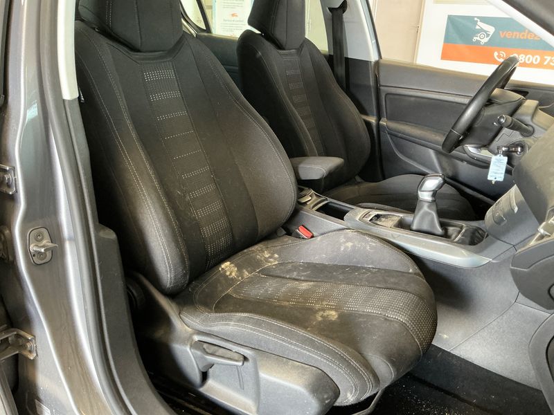 Peugeot 308 1.2 e-THP Allure 2015 – снимка 16