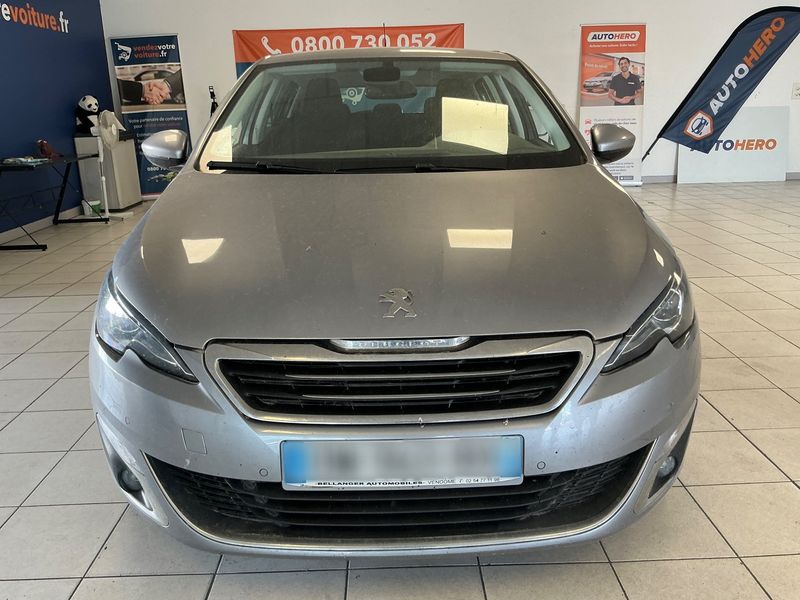 Peugeot 308 1.2 e-THP Allure 2015 – снимка 14