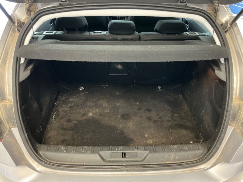 Peugeot 308 1.2 e-THP Allure 2015 – снимка 15