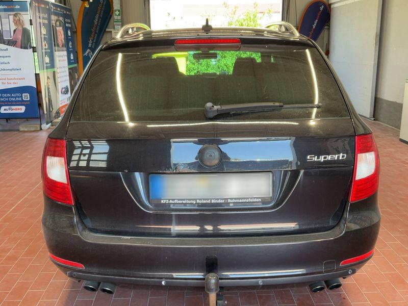Skoda Superb 2.0 TSI Ambition 2012 – снимка 7