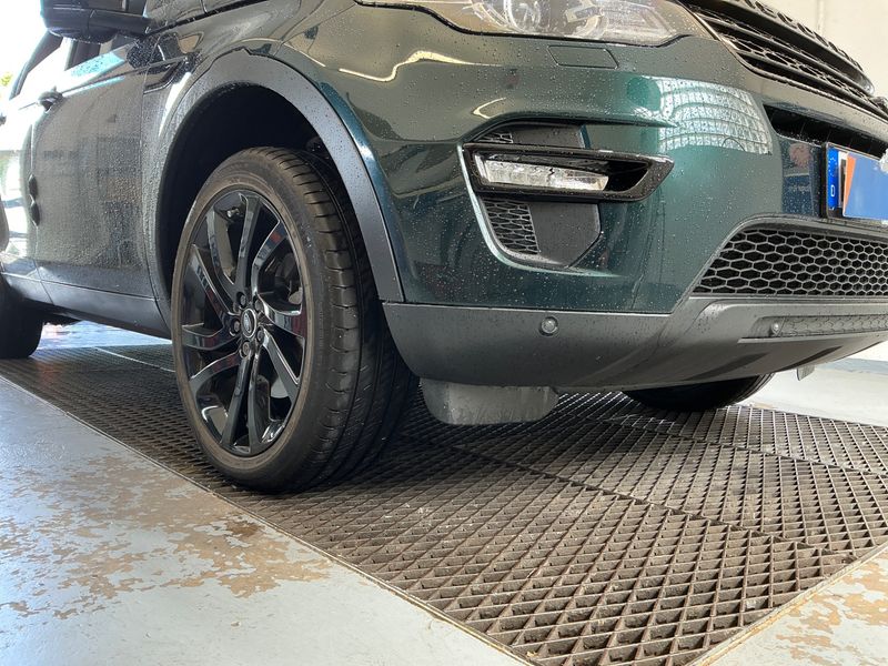 Land Rover Discovery Sport 2.0 Td4 HSE 2016 – снимка 33