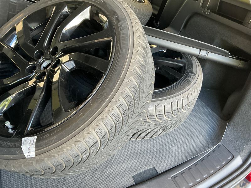 Land Rover Discovery Sport 2.0 Td4 HSE 2016 – снимка 15