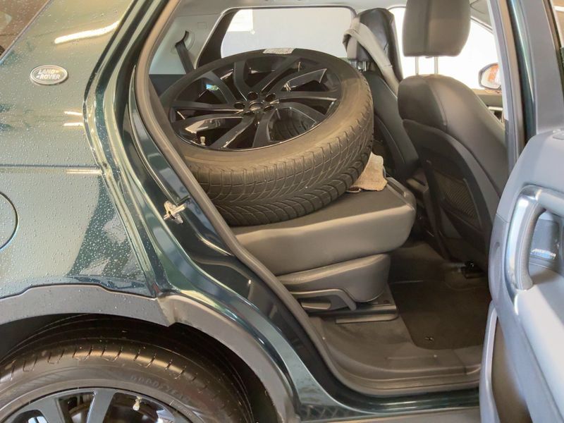 Land Rover Discovery Sport 2.0 Td4 HSE 2016 – снимка 20