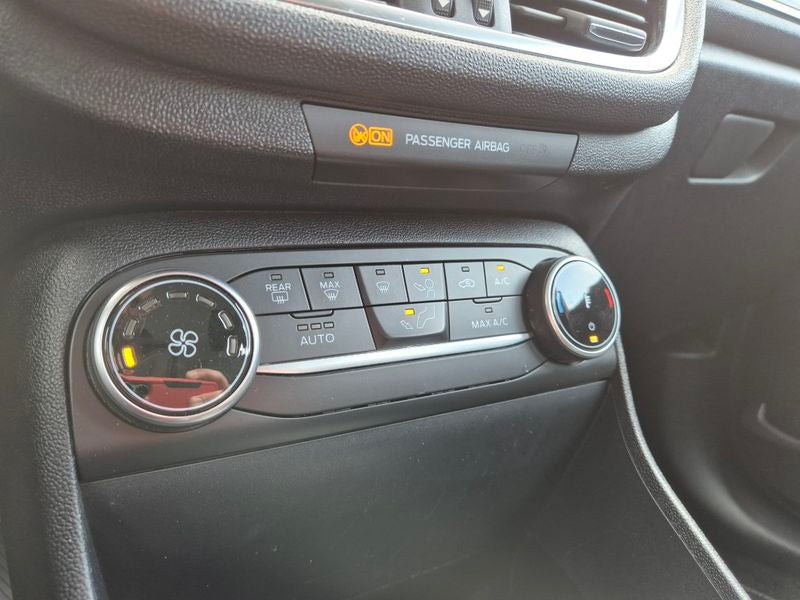 Ford Fiesta 1.0 EcoBoost Titanium 2024 – снимка 17