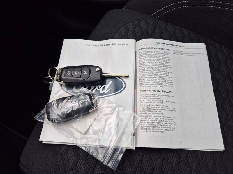 Ford Fiesta 1.0 EcoBoost Titanium 2024 – снимка 24