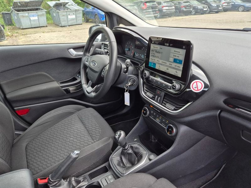 Ford Fiesta 1.0 EcoBoost Titanium 2024 – снимка 6