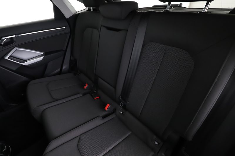 Audi Q3 Sportback 45 TFSIe 2021 – снимка 19