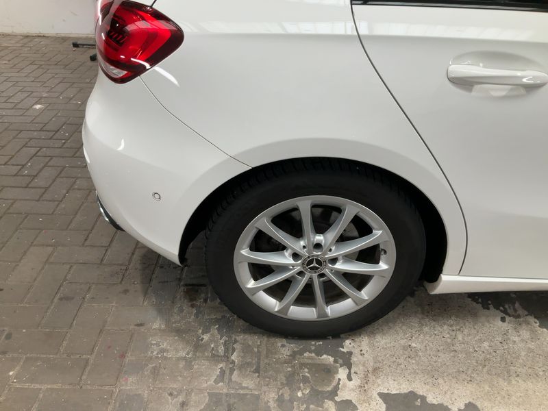 Mercedes-Benz A-Klasse A 250 2019 – снимка 9