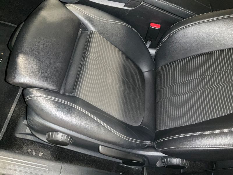 Mercedes-Benz A-Klasse A 250 2019 – снимка 36