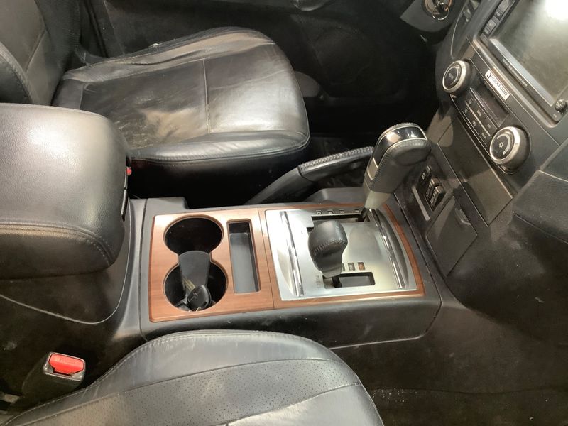 Mitsubishi Pajero 3.8 V6 Mivec Instyle 2010 – снимка 45