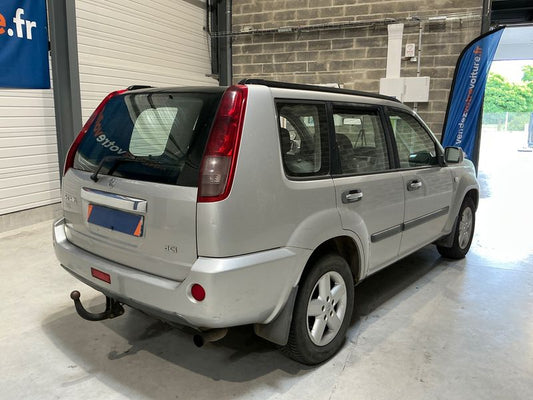 Nissan X-Trail 2.2 dCi Basis 4 WD 2004 – снимка 2