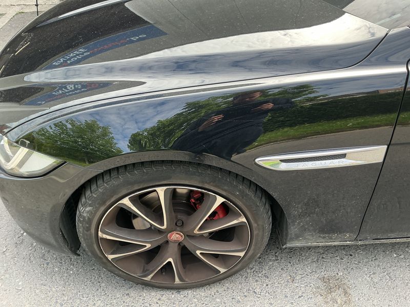 Jaguar XE 20d Prestige 2016 – снимка 32
