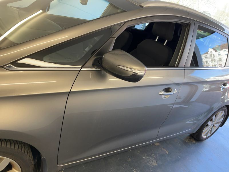 Kia Carens 1.7 CRDi Spirit 2015 – снимка 4