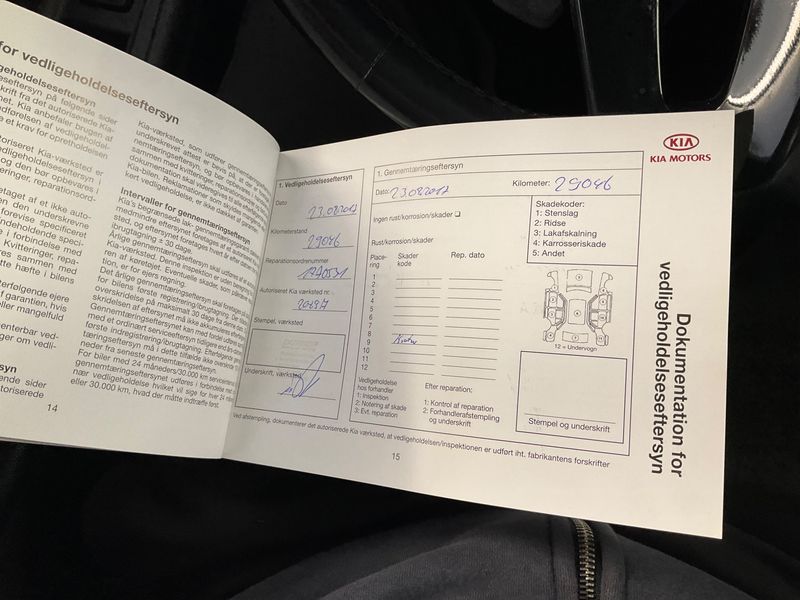 Kia Carens 1.7 CRDi Spirit 2015 – снимка 25