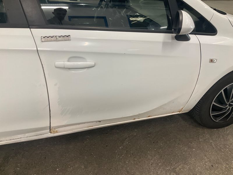 Opel Corsa 1.3 CDTI Business Connect ecoFlex 2015 – снимка 28
